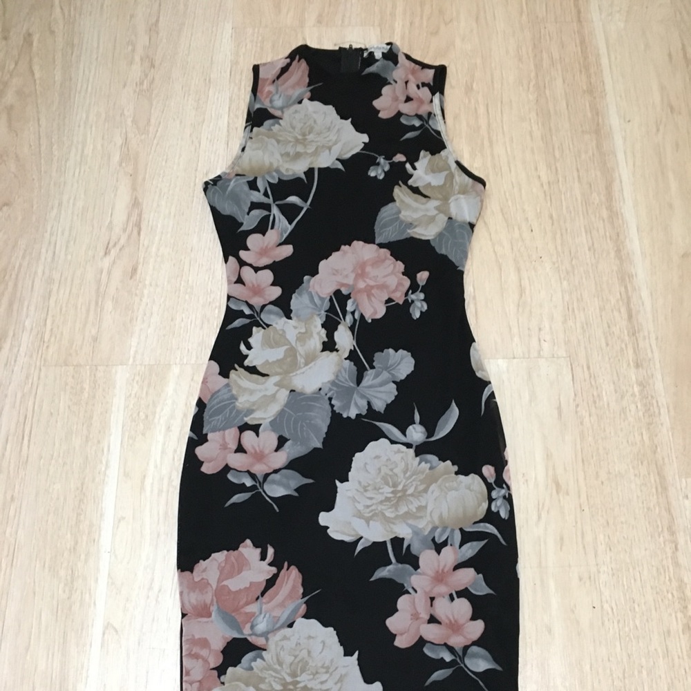 Black Floral Dress 👗